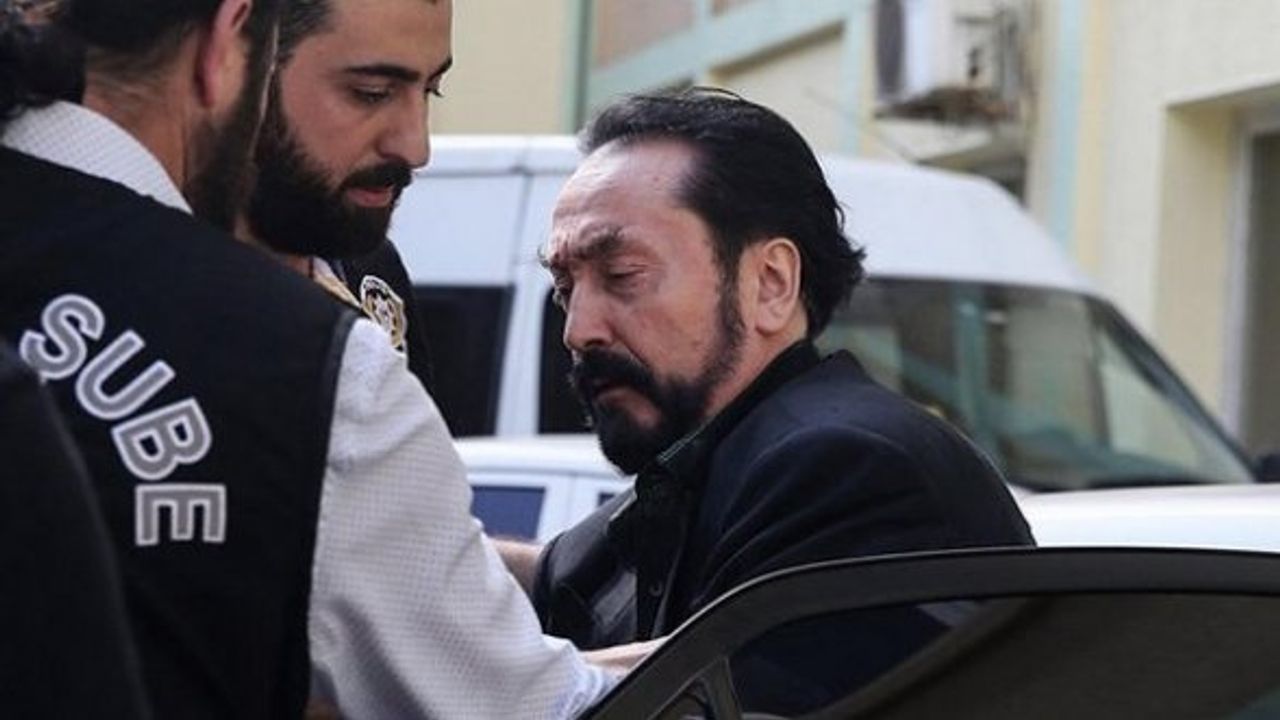 Adnan Oktar'a büyük şok: İtirafçı oldular!