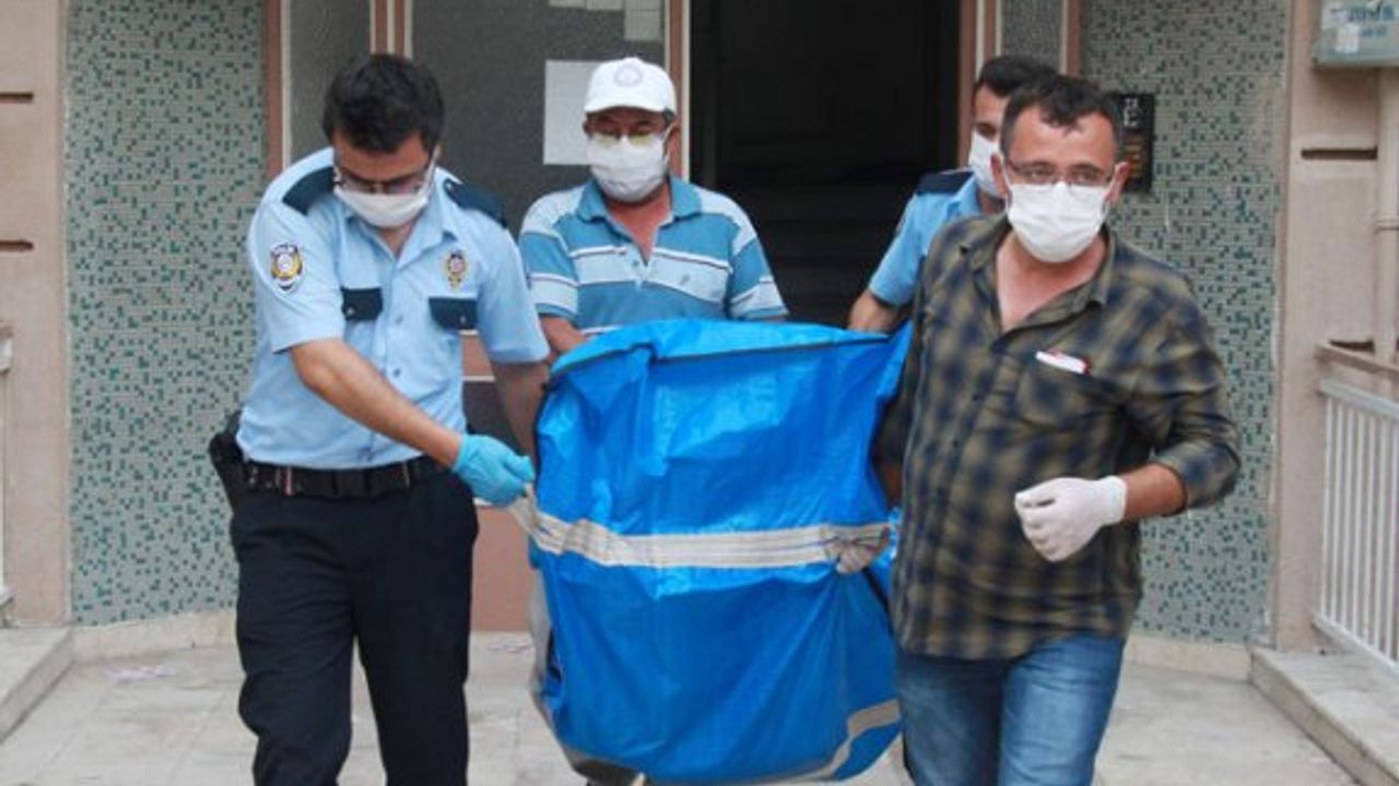 Afyonkarahisar'da Yaşlı kadın evinde ölü olarak bulundu