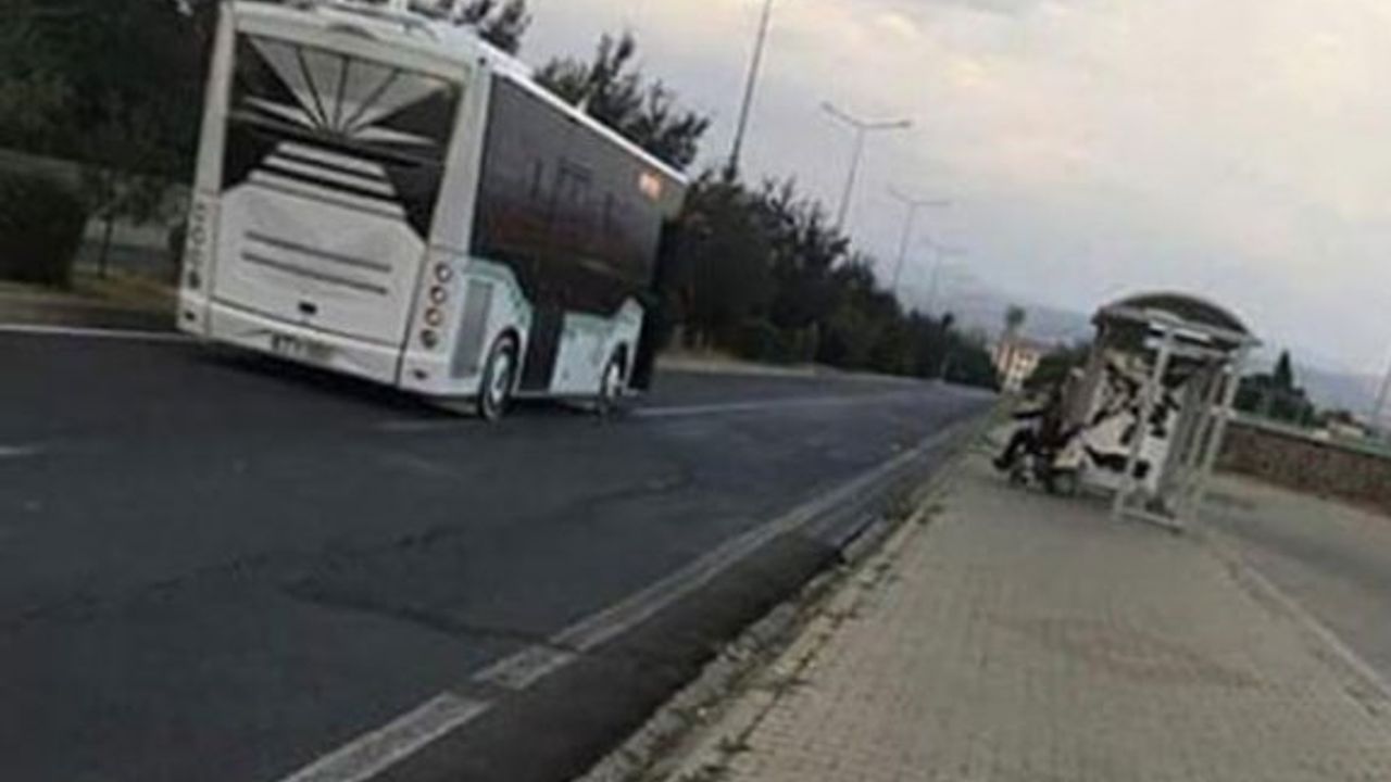 Bingöl merkezde durakta bekleyen engelliyi halk otobüsüne almayan şoföre 2 bin lira ceza kesildi