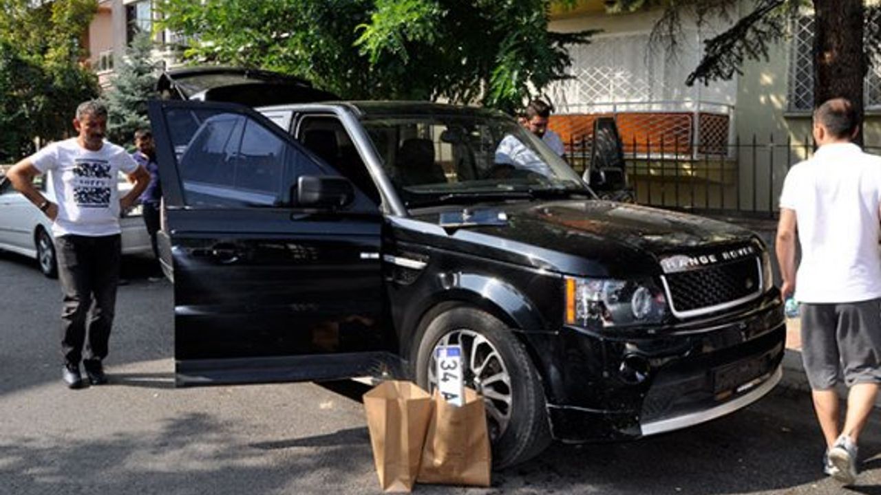 İstanbul'dan çalınan araç, Afyonkarahisar'da park halinde bulundu...