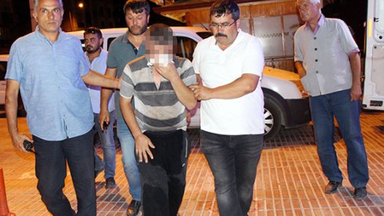 Kız çocuğuna cinsel organını gösterdi! Linç edilmekten zor kurtuldu...