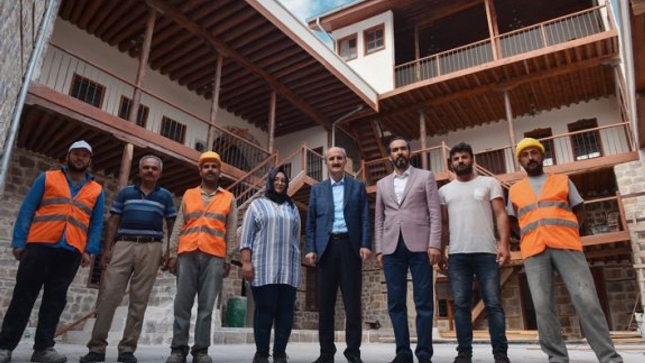 Tarih Kahramanmaraş Dulkadiroğlıu'nda yeniden canlanıyor