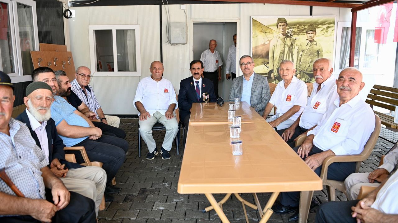 Başkan Güngör, Kıbrıs Gazileriyle Buluştu