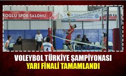 Voleybol Türkiye şampiyonası yarı final tamamlandı