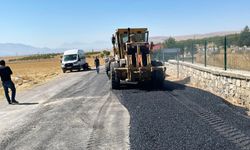 Büyükşehir, Elbistan’da Kırsal Mahallelerin Ulaşımını İyileştiriyor