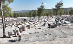 Kahramanmaraş'ta Kapıçam Mezarlığı’nda Çevre Düzenlemesi Sürüyor!