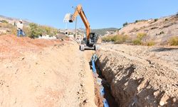 Büyükşehir, Dulkadiroğlu’nda Mahallelerin Altyapısını Bir Bir Yeniliyor