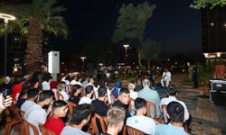 Abdal Halil Ağa Parkı’nda Eli Türkoğlu rüzgarı esti