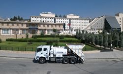 Dulkadiroğlu Belediyesine, Yeni Sathi Kaplama Aracı Eklendi