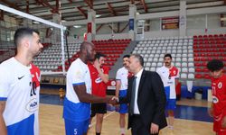 Onikişubat Belediyespor Voleybol Takımı kendi sahasında ilk maçına çıkıyor