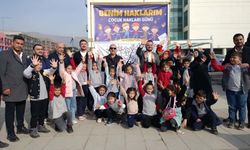 Kahramanmaraşlı Minikler, 'Dünya Çocuk Hakları Günü'nü Kutladı