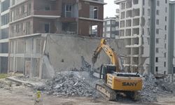 Kahramanmaraş'ta Ağır Hasarlı Binaların Yıkımında Sona Gelindi