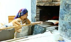 Kahramanmaraş Çardak Mahallesi'nde 170 Yıllık Ekmek Geleneği Sürüyor