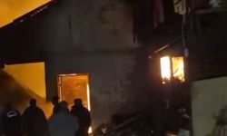 Kahramanmaraş'ta Ahır Ve Garajda Çıkan Yangın Söndürüldü