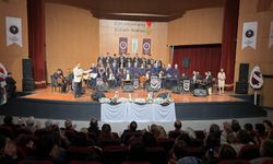 “İncesaz Şarkıları” Konseri Müzikseverleri Nostaljik Bir Yolculuğa Çıkardı