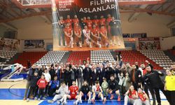 Namağlup liderliğini sürdüren Onikişubat Belediyespor Voleybol Takımı’na MADO dopingi
