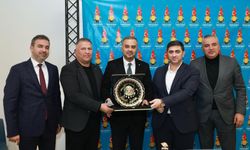 Başkan Toptaş, muhtarlarla iftar sofrasında buluştu