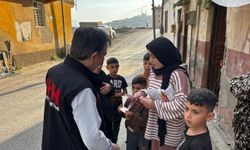İHH Kurban Bayramı’nda Yetim ve Depremzede Aileleri Unutmadı