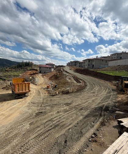 Onikişubat Belediyesi’nden 11 kırsal mahallede ulaşım yatırımı seferberliği