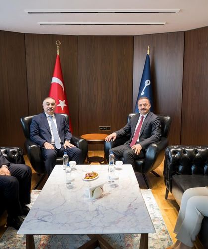 YAVUZ AĞIRALİOĞLU’NUN KONUĞU AZERBAYCAN  BÜYÜKELÇİSİ DR. REŞAD MEMMEDOV OLDU