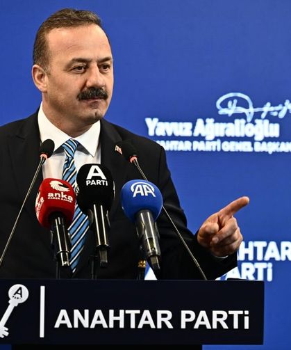 YAVUZ AĞIRALİOĞLU: HÜKÜMET İKTİDARDA KALABİLMEK İÇİN HER ŞEYİ YAPACAKTIR!