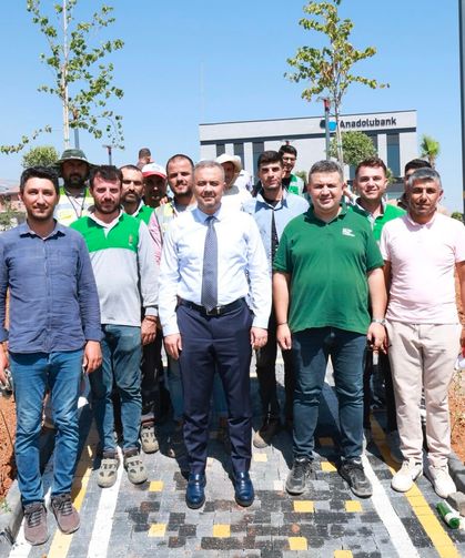 Başkan Toptaş, Mahallelerin Yaşam Kalitesini Artıran Parkları Ziyaret Etti