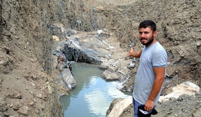 Geçimini kaya tuzundan sağlıyorlar