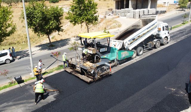 Büyükşehir, Adil Erdem Bayazıt Bulvarı’nı Yeniliyor