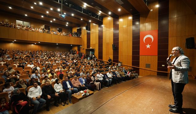 Sıtkı Aslanhan, Kahramanmaraş'ta Günümüz Aile Yapısını Anlattı