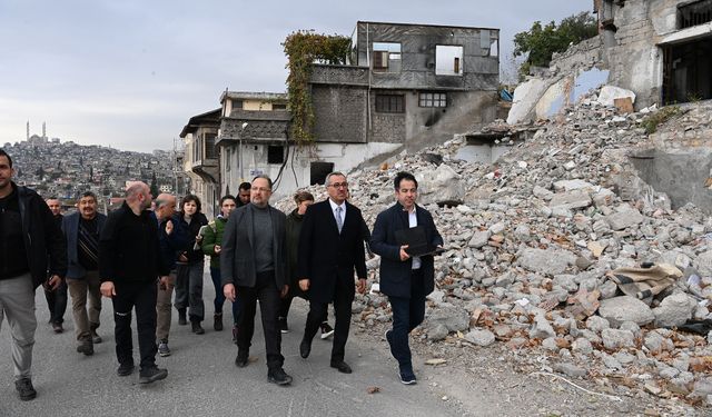 Başkan Güngör; “Tarihi Dokumuzu Muhafaza Ederek Yeni Kahramanmaraş’ı Oluşturuyoruz”