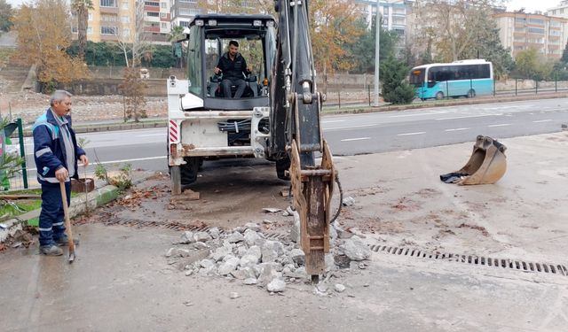 Kahramanmaraş'ta Altyapı Hatlarının Bakımı Sürüyor