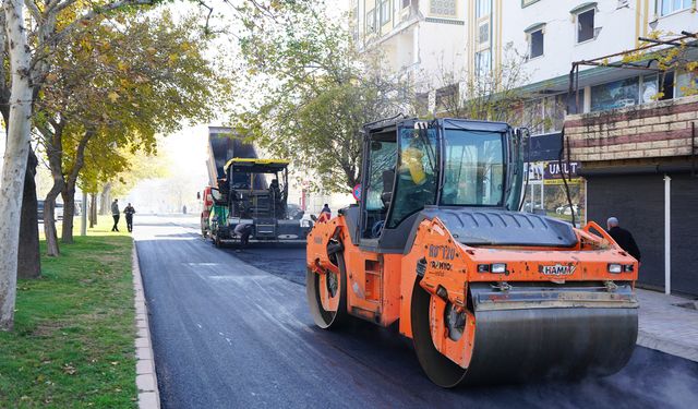 Büyükşehir, Dulkadiroğlu’nda Bir Arteri Daha Yeniliyor