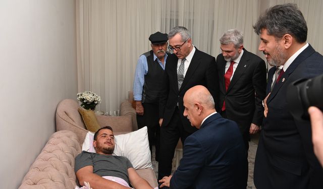 K.Maraş'ta Pençe – Kilit Harekâtı Bölgesinde Yaralanan Gürbak’a Geçmiş Olsun Ziyareti