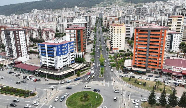 Barbaros Caddesi Yenilenen Yüzüyle Hizmete Sunuldu