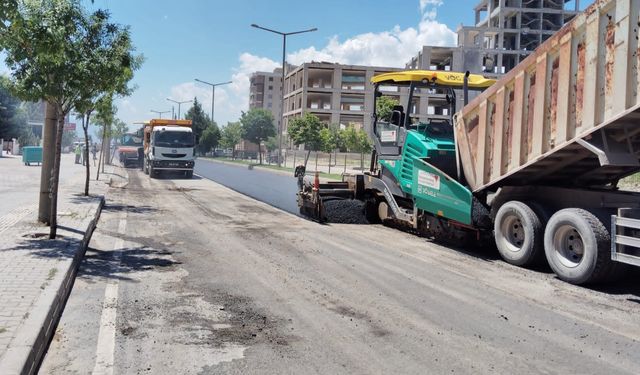 Büyükşehir, Dulkadiroğlu’nda Arterleri Bir Bir Yeniliyor