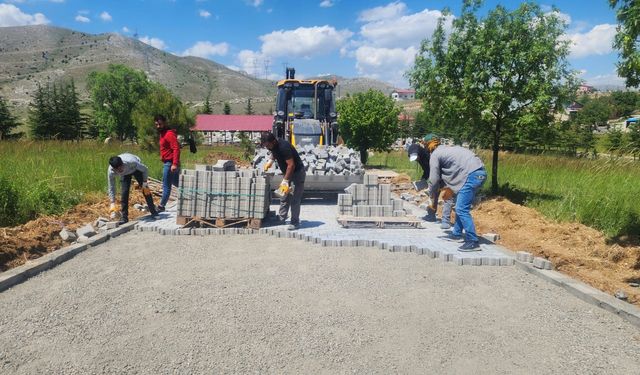 Büyükşehir, Göksun Kırsalında Ulaşımı İyileştiriyor