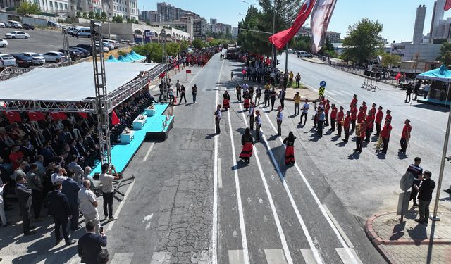 Zafer Bayramı’nın 102. Yıl Dönümü Büyük Bir Coşkuyla Kutlandı