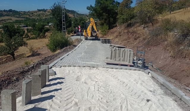 Büyükşehir, Pazarcık Kırsalında da Ulaşım Yatırımlarını Kesintisiz Sürdürüyor