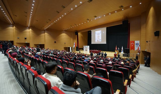 Yazılışının 950. Yılında Dîvânu Lugâti't-Türk Konuşuldu