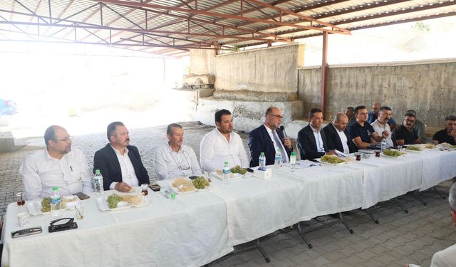 Başkan Akpınar, Baydemirli Mahallesi’nde Vatandaşlarla Buluştu