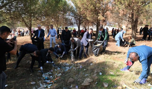 Onikişubat Belediyesi’nden 300 öğrenciyle orman temizliği