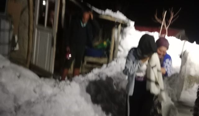 Kahramanmaraş'ta Yaylada Rahatsızlanan Kadın Ekiplerce Kurtarıldı