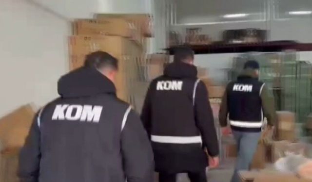 Kahramanmaraş'ta Bin 422 Adet Kaçak Telefon Ele Geçirildi