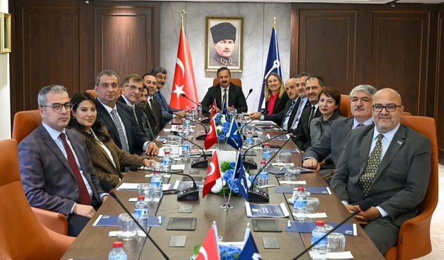 Anahtar Parti Başkanlık Divanı: Bir Ülkenin Nasıl Yönetileceğine Yalnızca O Ülkenin Halkı Karar Verir