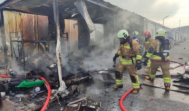 Kahramanmaraş’ta Konteyner Yangını Korkuttu