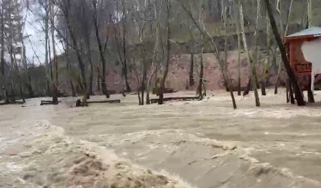 Kahramanmaraş'ta Tarım Arazileri ve İşyerleri Sular Altında Kaldı