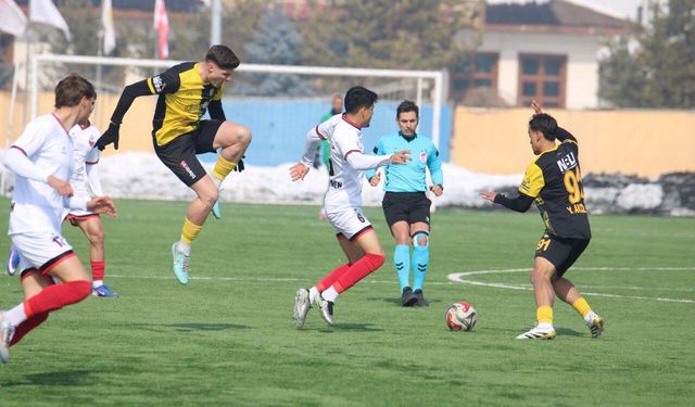 AĞRI 1970 SPOR, KAHRAMANMARAŞSPOR’U FARKLI GEÇTİ: 4-1