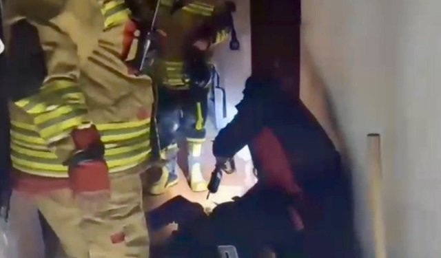 Kahramanmaraş’ta Yangında Yaşlı Adam Son Anda Kurtarıldı