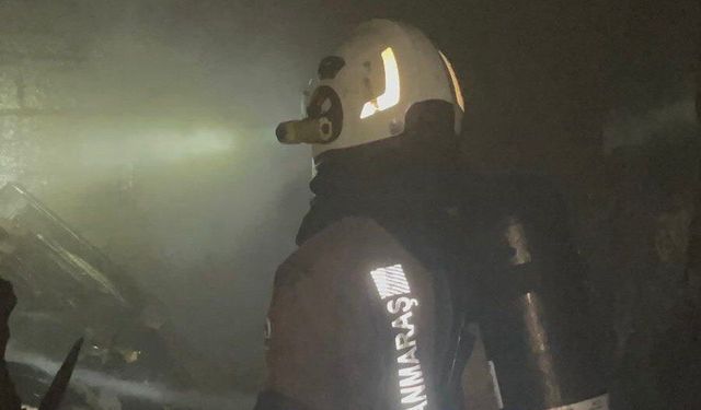 Kahramanmaraş’ta Ev Yangınında 6’sı Çocuk 8 Kişi Dumandan Zehirlendi