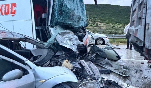Kahramanmaraş'ta Otoyolda Zincirleme Kaza: 10 Yaralı